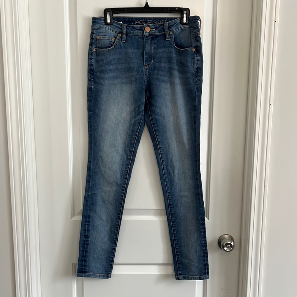 JAG mid rise skinny jeans size 6